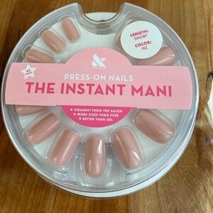 NIP O& J Instant Press On NailMani